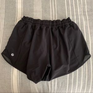 Lululemon Hotty Hot Shorts 4”